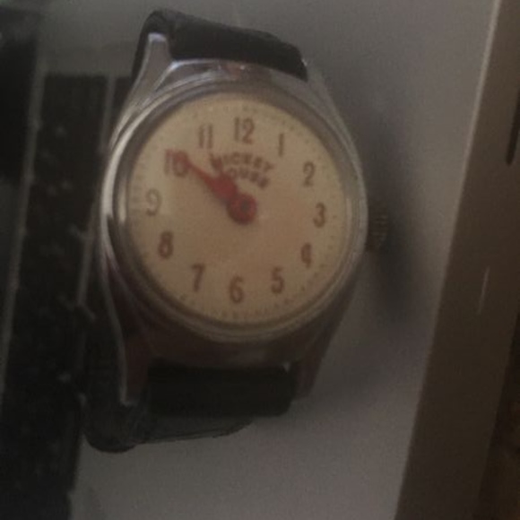 Authentic Mickey Mouse Watch Early 1960's - Picture 1 of 2